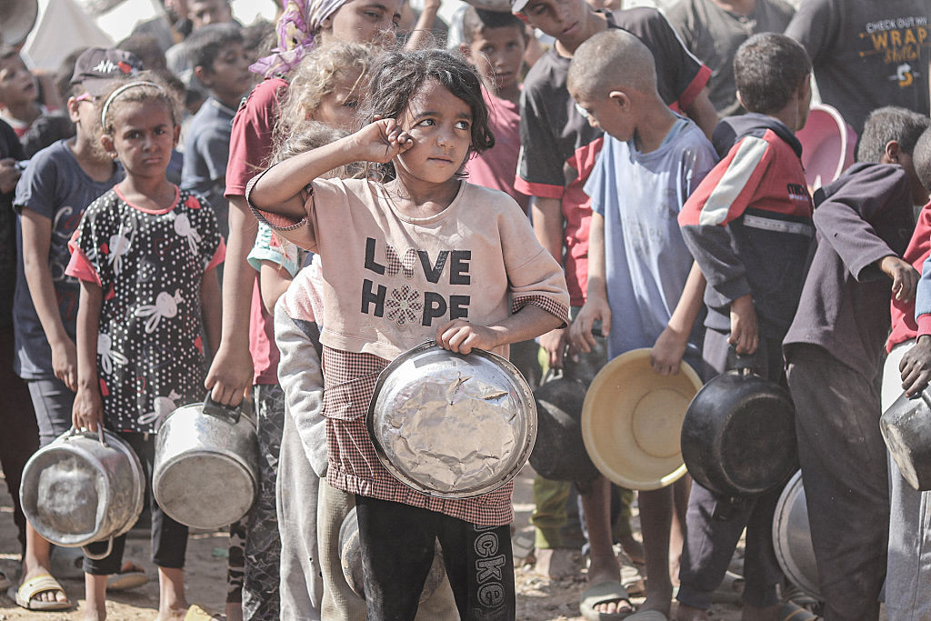 منظمة "أنقذوا الأطفال": 520 مليون طفل يعيشون بمناطق نزاع مسلح