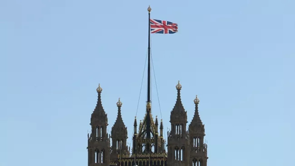 تفاصيل "مؤامرة البارود"!