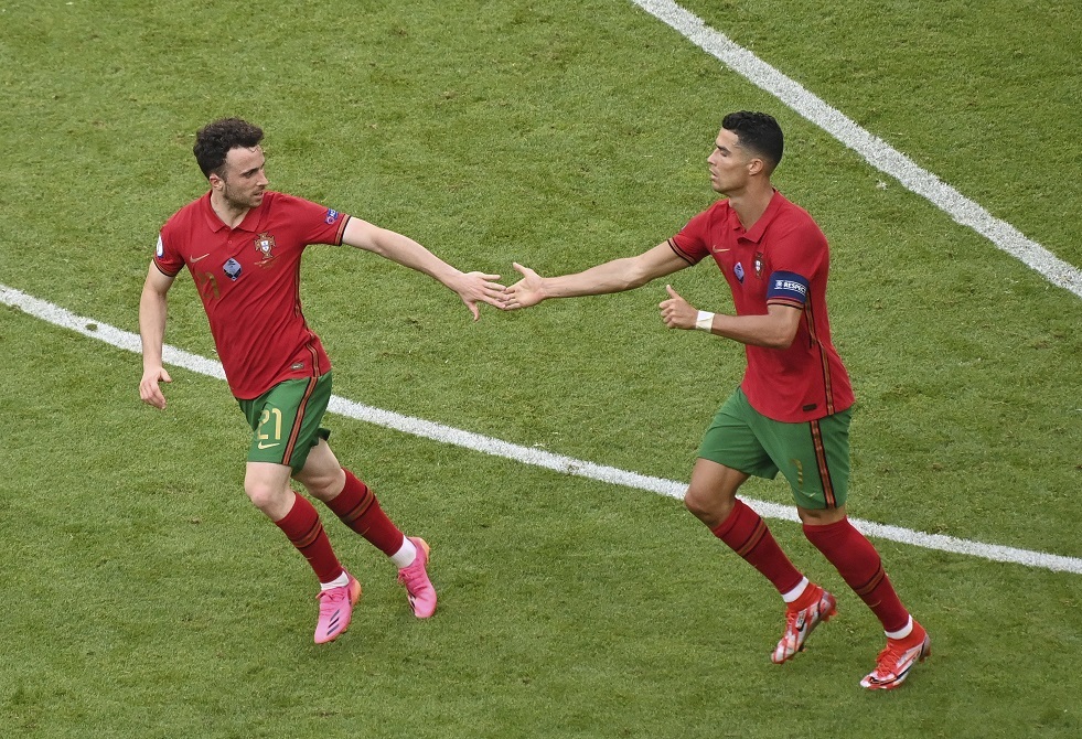 كريستيانو رونالدو يكشف سر غيابه عن جنازة صديقه جوتا (فيديو)