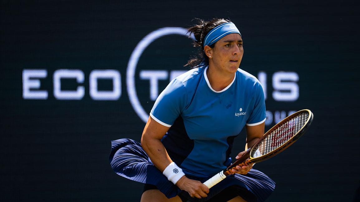 "لم أعد وزيرة السعادة".. أنس جابر تكشف معاناتها من الاكتئاب (فيديو)