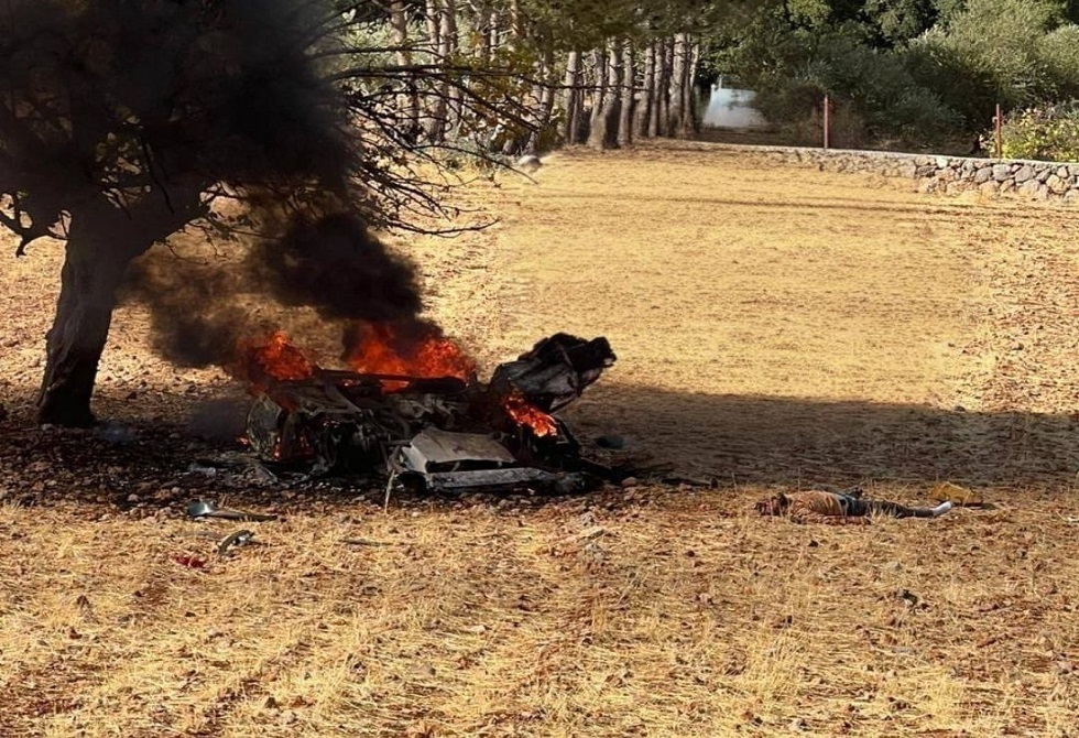 مراسلتنا: مقتل شخصين بهجوم مسيّرة إسرائيلية على سيارة في جنوب لبنان (صور+فيديو)