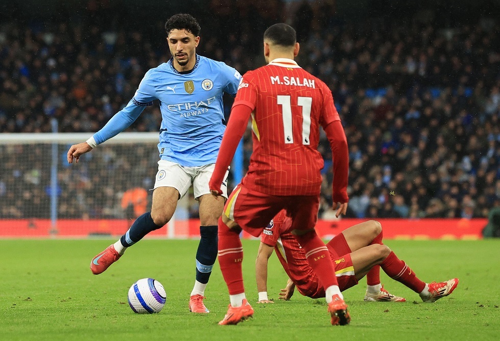 "مواجهة مصرية".. عمر مرموش يعلق على المواجهة المرتقبة ضد صلاح