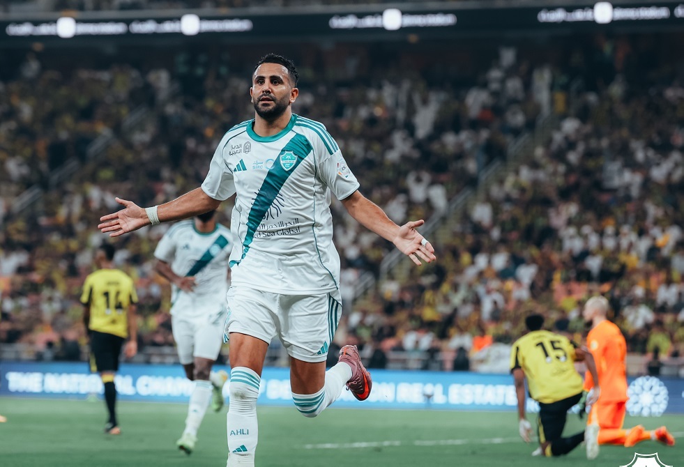 رياض محرز يكشف عن مشكلته في الدوري السعودي