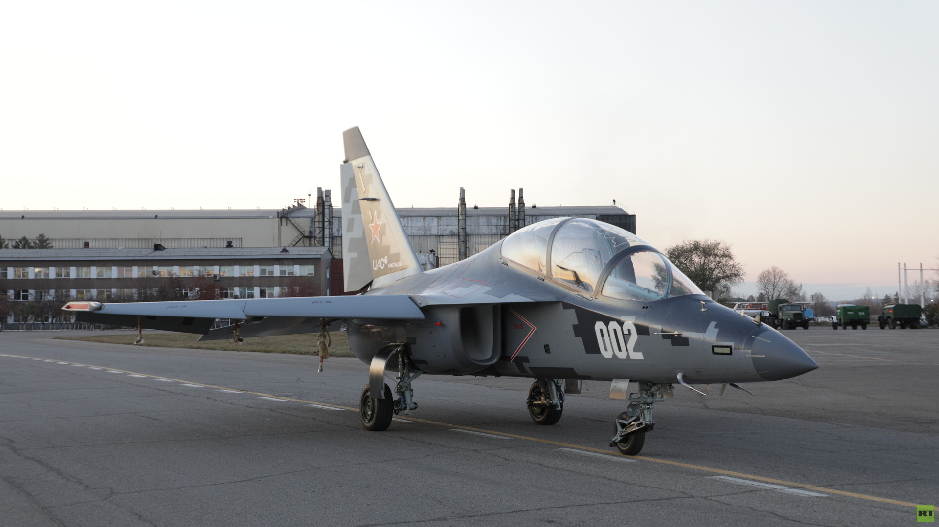 "روستيخ" تطلق طائرة "ياك-130 إم" وطائرة "أنسات-إم" المُستبدلة للواردات في معرض دبي للطيران 2025