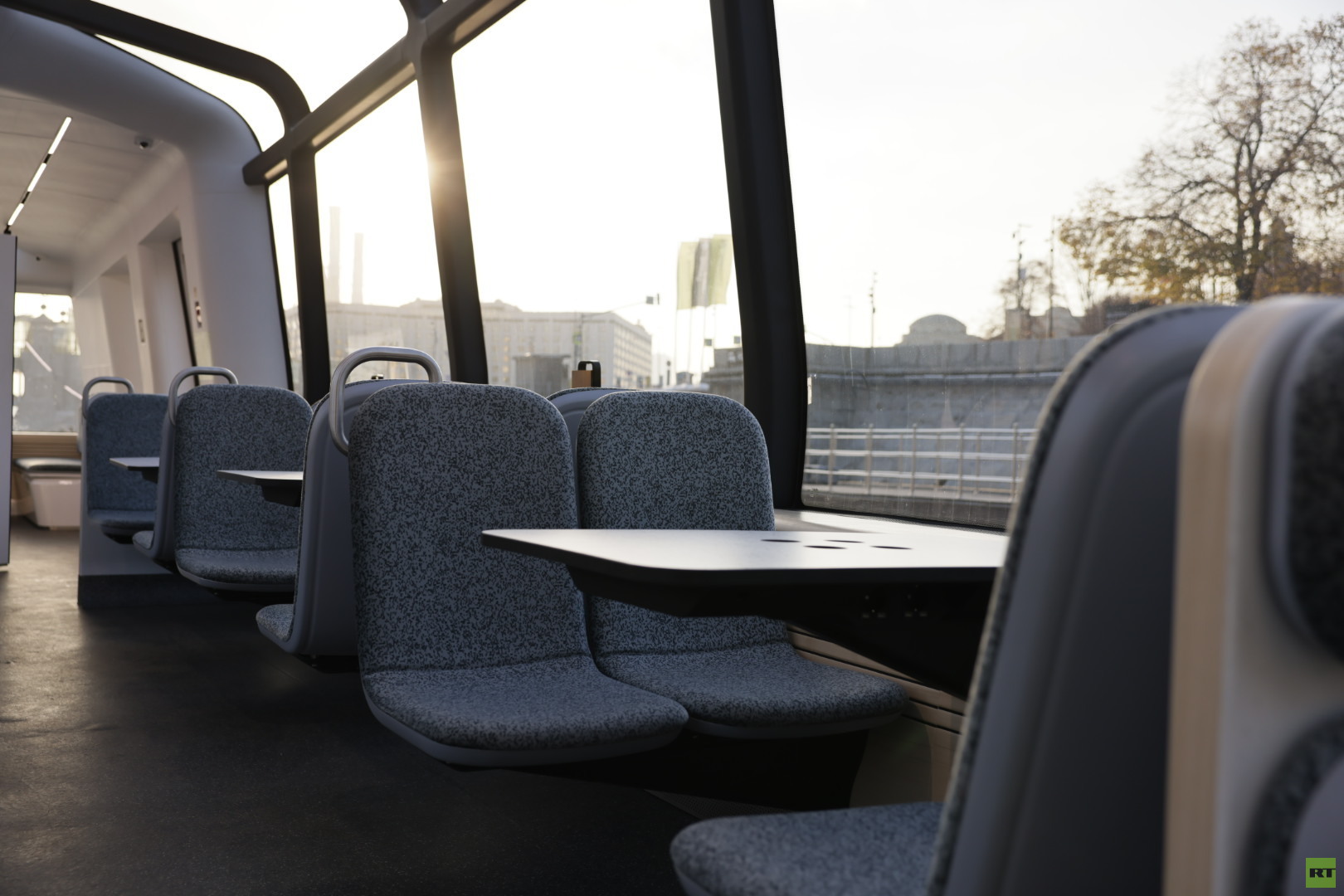 6911f5db42360463f3767464