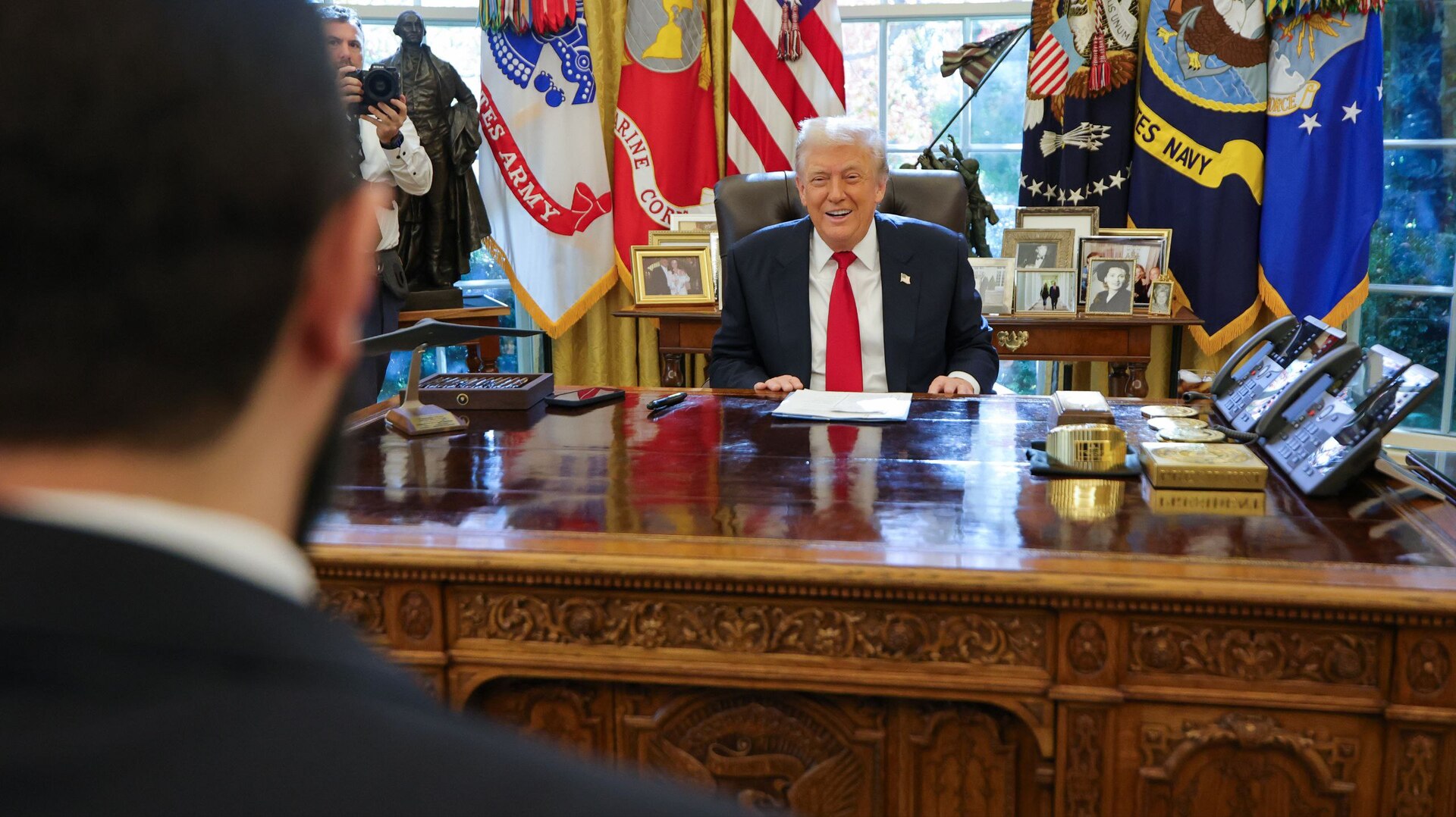 ترامب: أنا على وفاق مع الرئيس السوري وسنفعل كل ما بوسعنا لجعل سوريا ناجحة