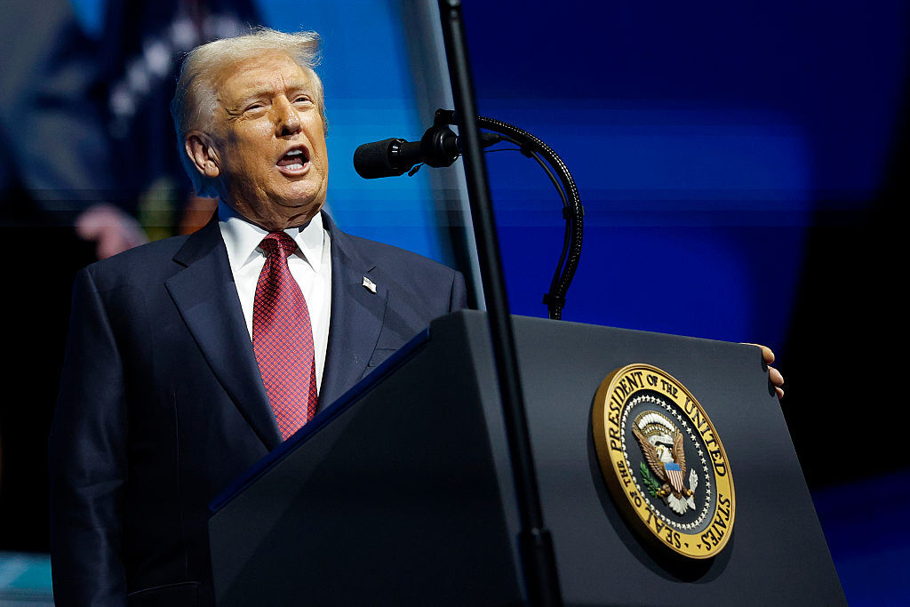 ترامب: لو لم أكن رئيسا لتحول الصراع الأوكراني إلى حرب عالمية ثالثة.. أنهيت ثماني حروب وسأنهي التاسعة