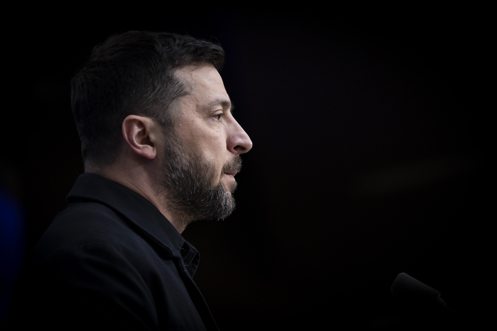 حاكم خيرسون: صور زيلينسكي في المدينة توضح الوضع المزري للقوات الأوكرانية