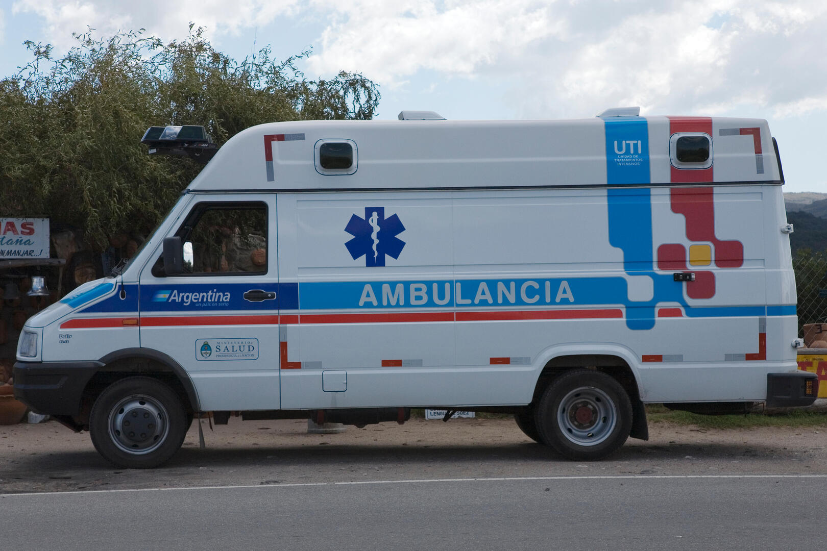 إصابة 19 شخصا في حادث خروج قطار عن السكة في الأرجنتين