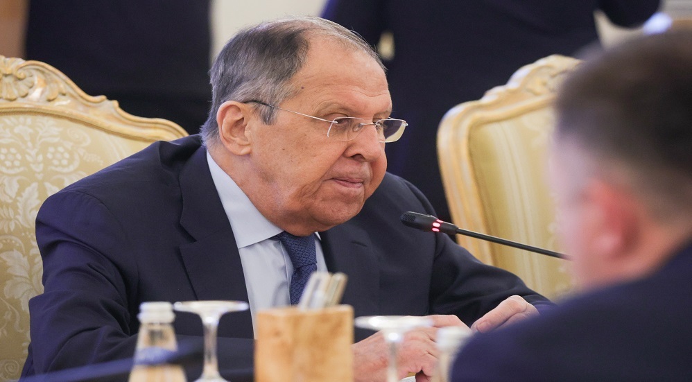 لافروف: النازية تعود من جديد إلى أوروبا.. الاتحاد الأوروبي يتحول بسرعة إلى كتلة عسكرية عدوانية