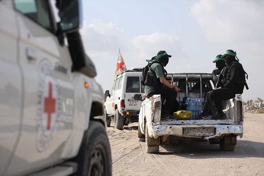 "القسام": سنسلم جثة أسير إسرائيلي عثر عليها في خان يونس