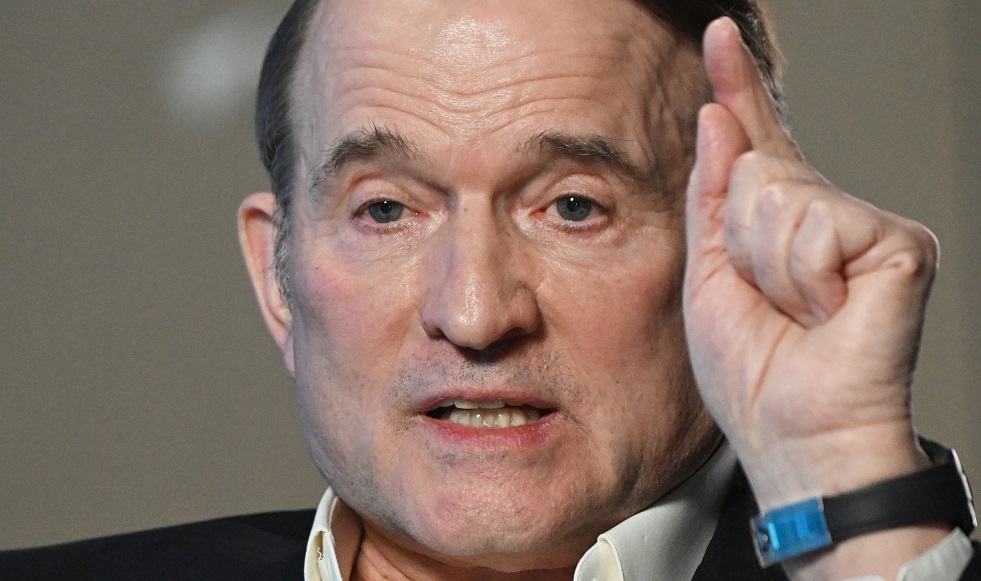 مدفيدتشوك يؤكد أنه لا يرى مستقبلا لأوكرانيا كدولة