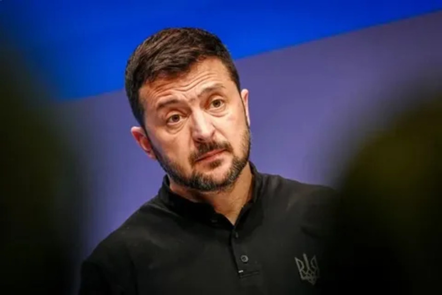 زيلينسكي يعلن زيارته لتركيا لـ "تفعيل المفاوضات" غدا ويلتقي ويتكوف