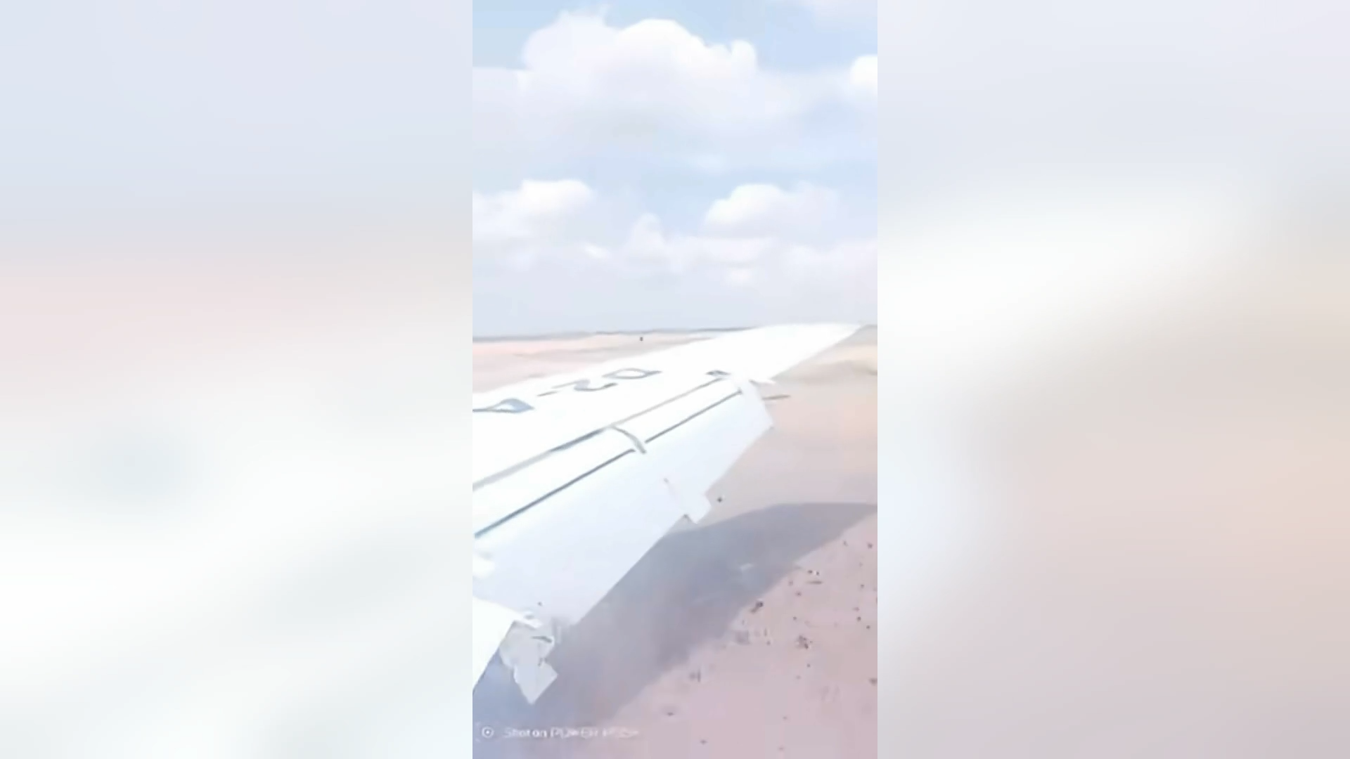 مشاهد من داخل طائرة لحظة تحطمها في مطار كولويزي بالكونغو الديمقراطية