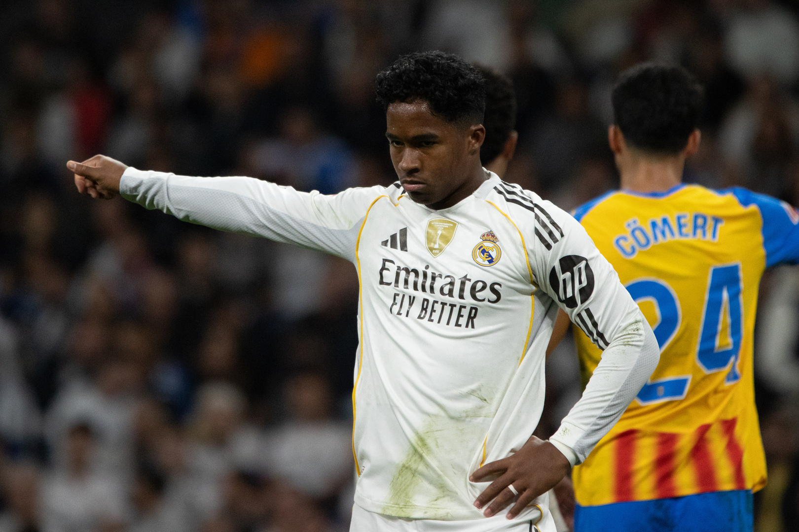 ريال مدريد يفرض شرطا غريبا في اتفاق إعارة إندريك إلى ليون