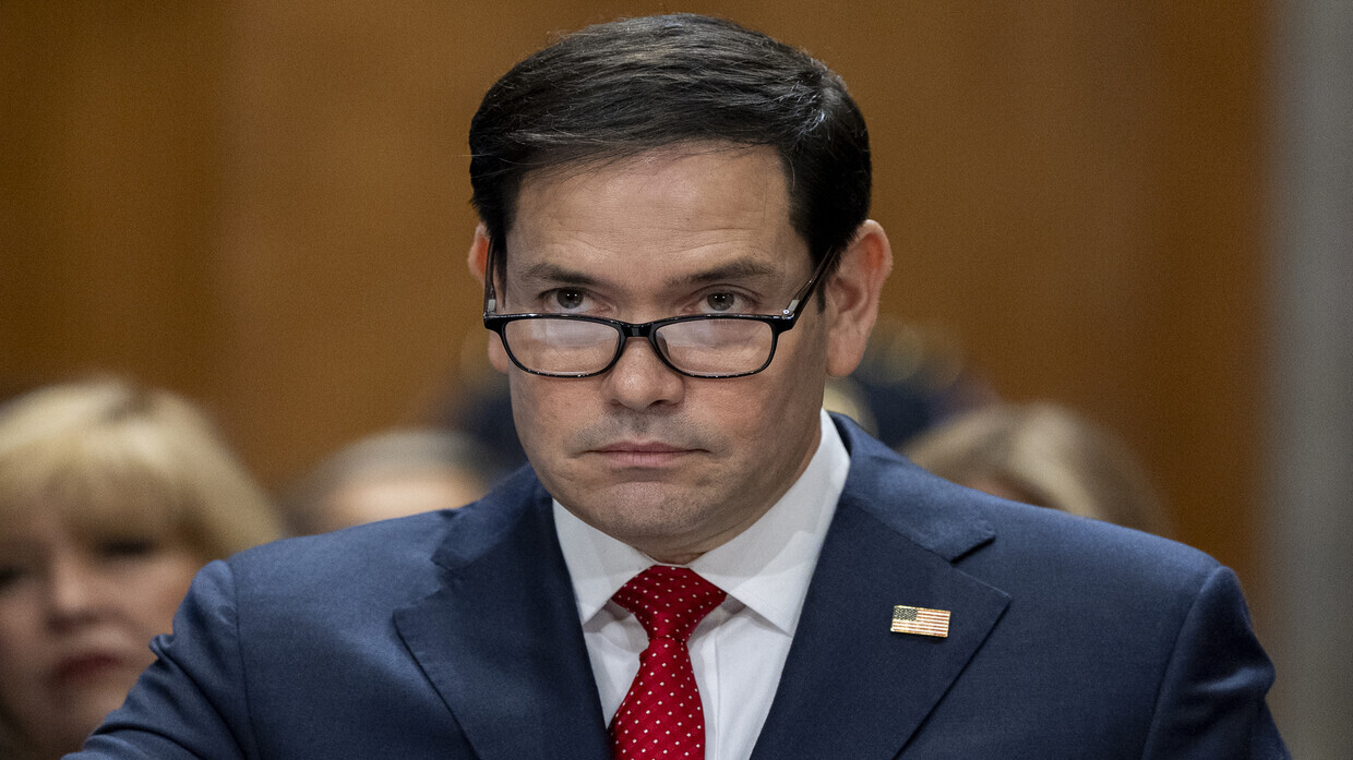 "وول ستريت جورنال": روبيو يناقش مع المسؤولين الأوروبيين خطة لتسوية الأزمة الأوكرانية