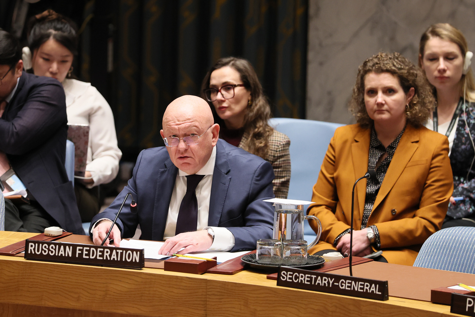 نيبينزيا: الحكومات الغربية لم تنبس ببنت شفة بشأن فضيحة الفساد في أوكرانيا