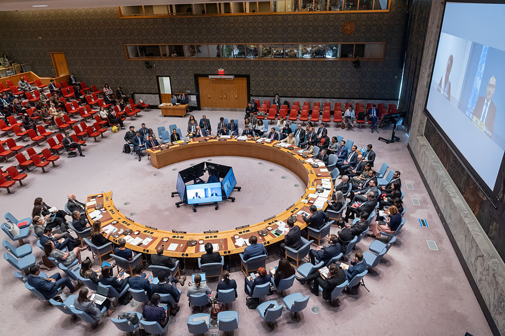 الصين تؤكد استعدادها للتعاون مع جميع أطراف النزاع في أوكرانيا