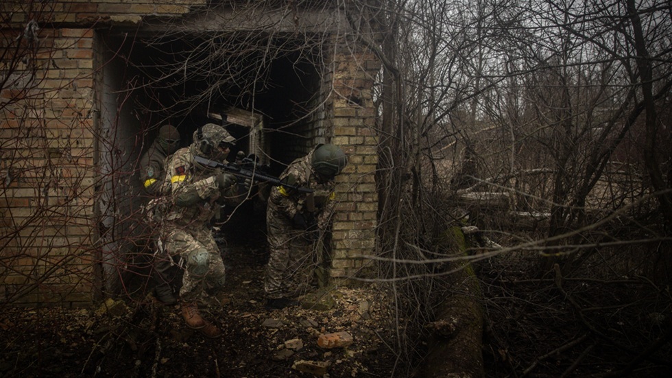 مصادر أمنية روسية: القضاء على 3000 جندي أوكراني وتدمير 891 قطعة عسكرية في كوبيانسك