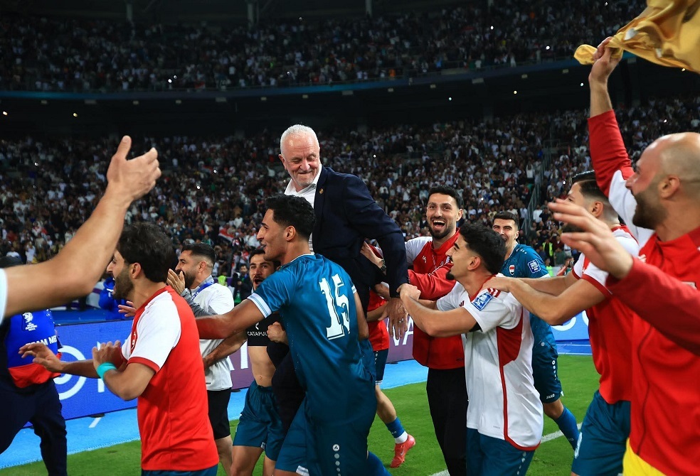 أرنولد يوجه رسالة للعراقيين قبل الملحق العالمي وكأس العرب