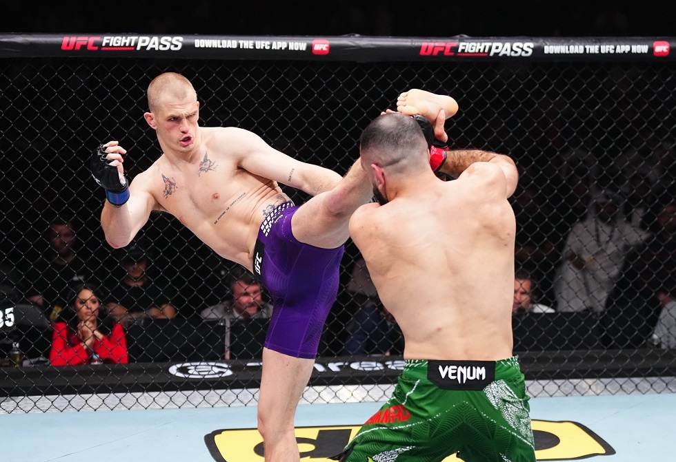 المقاتل الإيرلندي إيان ماتشادو غاري يهزم بلال محمد ويتحدى إسلام مخاتشيف (فيديو)