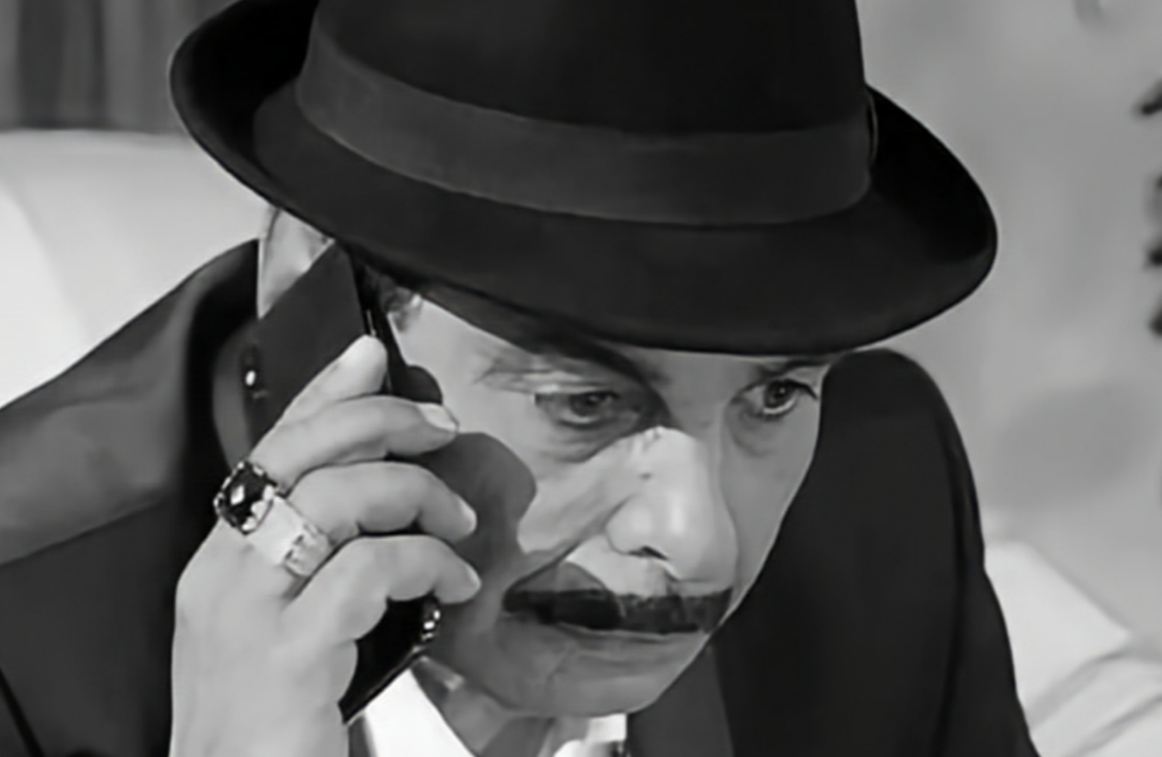 تونس تودع رمزا من رموز الكوميديا.. وفاة الفنان نور الدين بن عياد