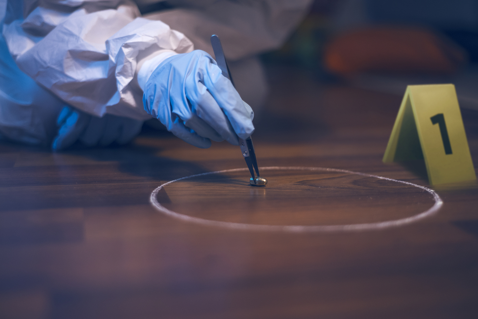 ثورة في الطب الشرعي.. تقنية جديدة تتيح اكتشاف البصمات على الطلقات المحروقة