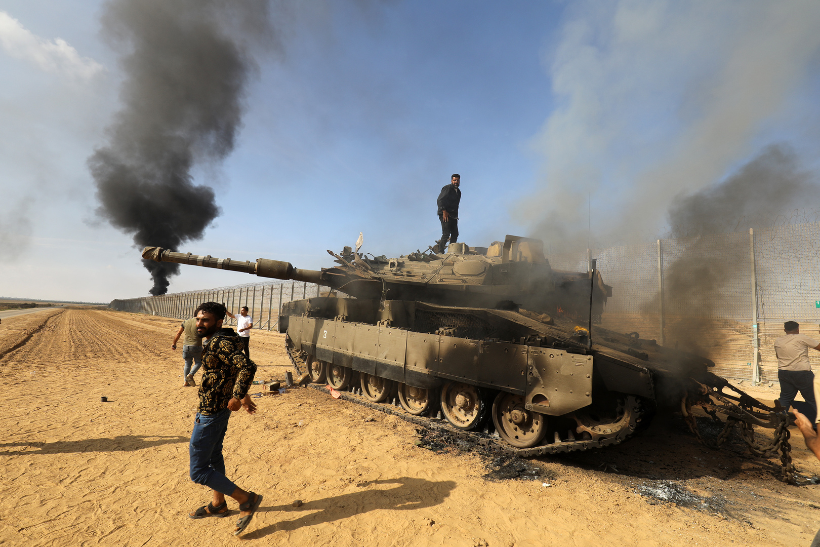 7 أكتوبر يضرب من جديد ويكشف "الهشاشة".. إسرائيل في خطر وجودي والقمة تغرق بفوضى صدام كاتس وزامير