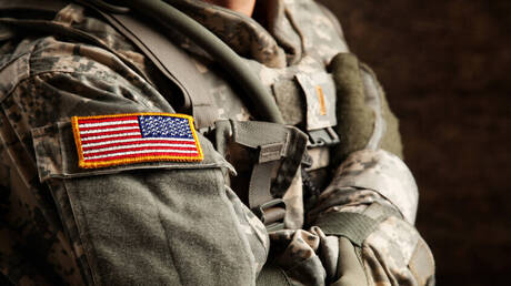 البنتاغون يشدد سياساته.. ويفرض قيوداً على خدمة المتحولين جنسياً