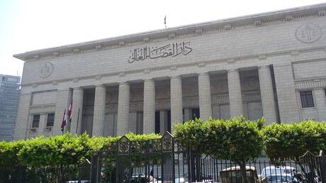 مصر.. حكم مشدد بحق أب قتل ابنته الرضيعة دوسا بالأقدام