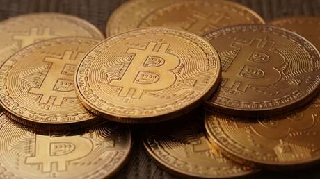  البيتكوين يهوي إلى 99 ألف دولار في منعطف مفاجئ للأسواق