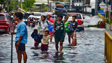 الفلبين.. أكثر من 240 قتيلا ومفقودا حصيلة ضحايا كالماغي والسلطات تعلن حالة الطوارئ ( )