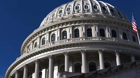 مجلس الشيوخ الأمريكي يتوصل لاتفاق حاسم لتمويل الحكومة ووقف الإغلاق