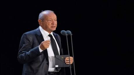 نجيب ساويرس يعرض شقة فاخرة للبيع هربا من قوانين لندن