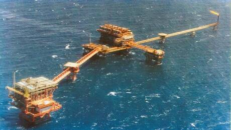 "بأكبر حقل بترول في قلب سيناء".. مصر تمدد اتفاقية حتى عام 2040