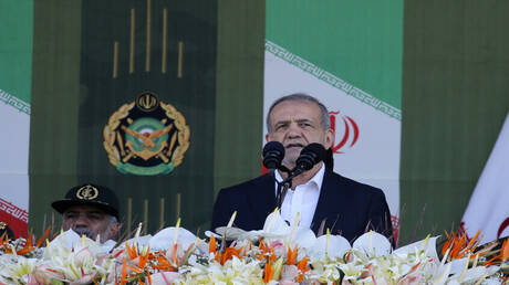  رسالة خطية من الرئيس الإيراني تصل لولي العهد السعودي قبل زيارة أمريكا