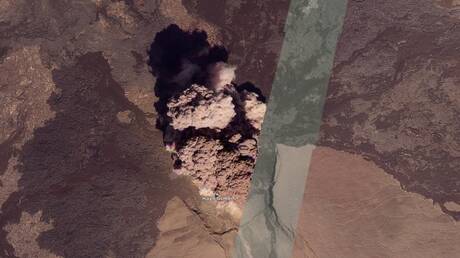 سحب بركانية هائلة تغطي سماء الجزيرة العربية (فيديو + صور )