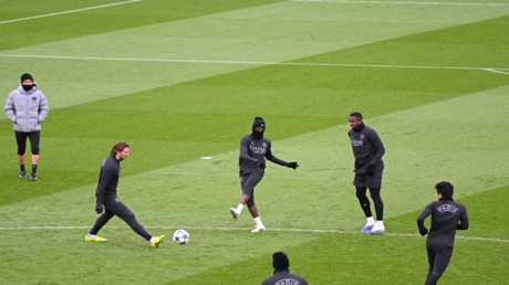 باريس سان جيرمان يكتسب زخمًا معنويًا حاسمًا قبل لقاء توتنهام