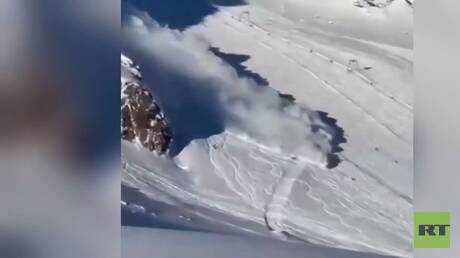 النمسا.. انهيار جليدي يغمر 8 سياح في منتجع 