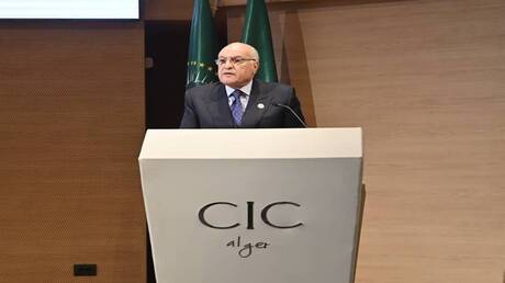 عطاف: إفريقيا أمام لحظة تاريخية فارقة