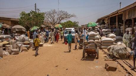مسلحون يخطفون قسا و11 من المصلين في هجوم على كنيسة بنيجيريا