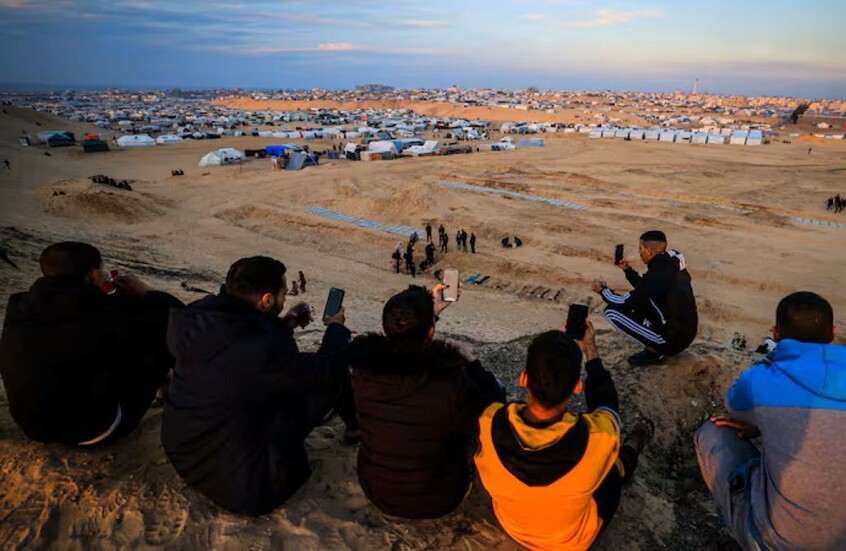 عشرات الآلاف من هواتف آيفون 17 برو ماكس تدخل قطاع غزة