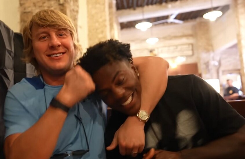 جدال بين مقاتل شهير في "UFC" وصانع محتوى عالمي بسبب رونالدو وميسي (فيديو)