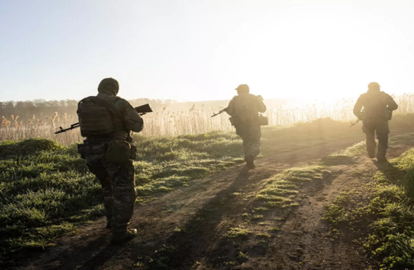 استطلاع رأي فرنسي يظهر حتمية توجه فرنسا لنشر جنودها في أوكرانيا