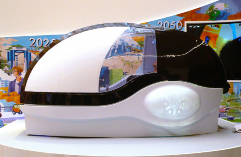 ما عليك سوى الاستلقاء.. اليابان تطلق "غسالة بشرية" تنظف الجسد "والروح" (فيديو)