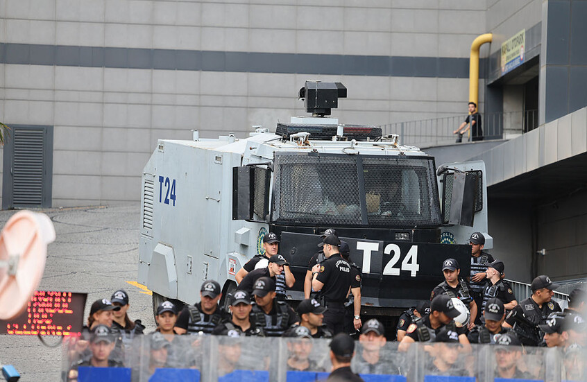 تركيا تعلن اعتقال 58 شخصا بتهمة الانتماء لحركة الخدمة (فيديو)