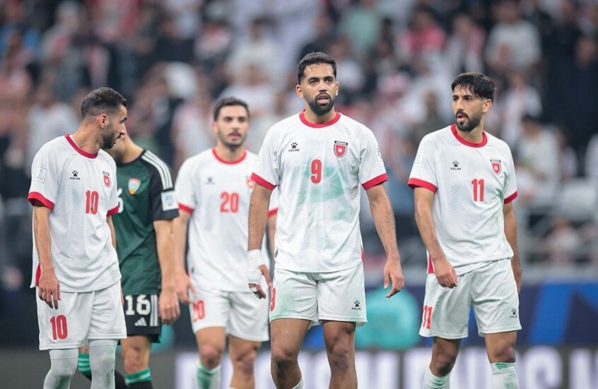 شاهد.. ركلة جزاء وطرد لاعب إماراتي أمام الأردن في كأس العرب 2025