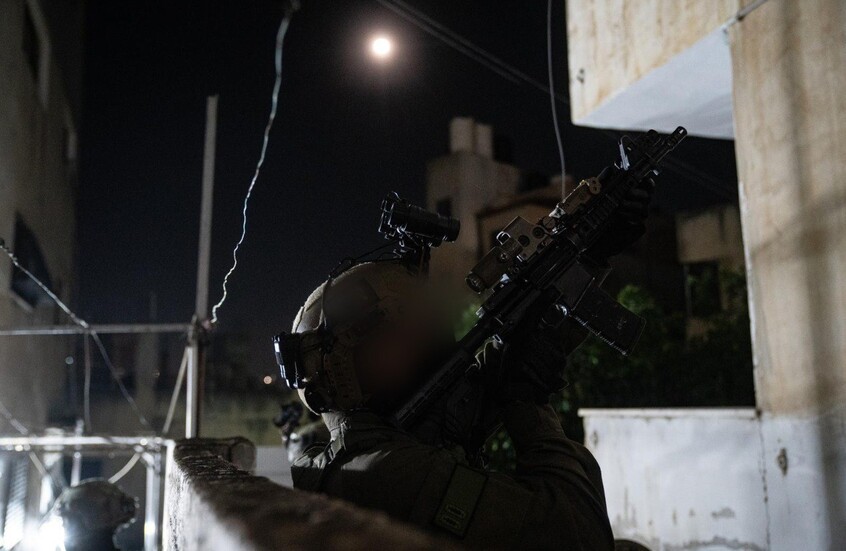 فيديو.. احتراق نازحين داخل خيامهم جراء قصف إسرائيلي على منطقة المواصي غربي خان يونس