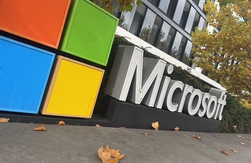 مجموعة ناشطة تتهم "مايكروسوفت" بمساعدة إسرائيل في إخفاء أدلة على عمليات تتبع الفلسطينيين