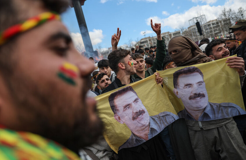 أوجلان يدعو إلى "قانون الانتقال لقرن السلام" لضمان حل القضية الكردية